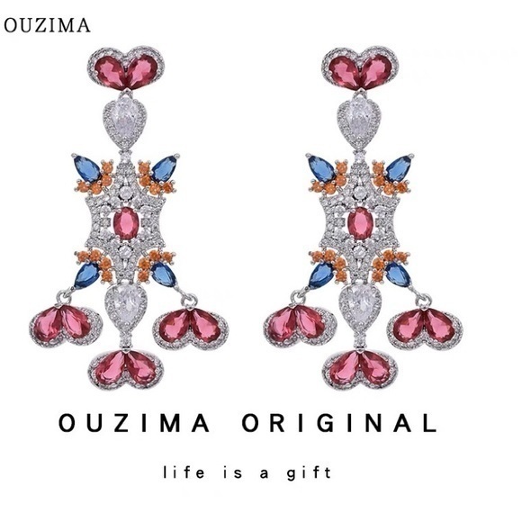 - 18K GP Vintage stimulated diamond Earrings